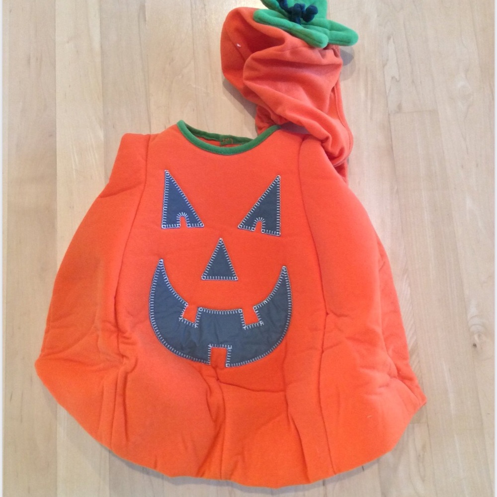 New in the box! Baby Pumpkin Costume